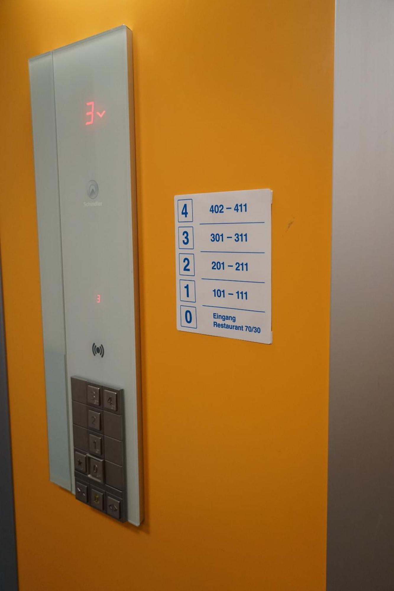 Perron 10 Centra Hotel Winterthur Pokoj fotografie